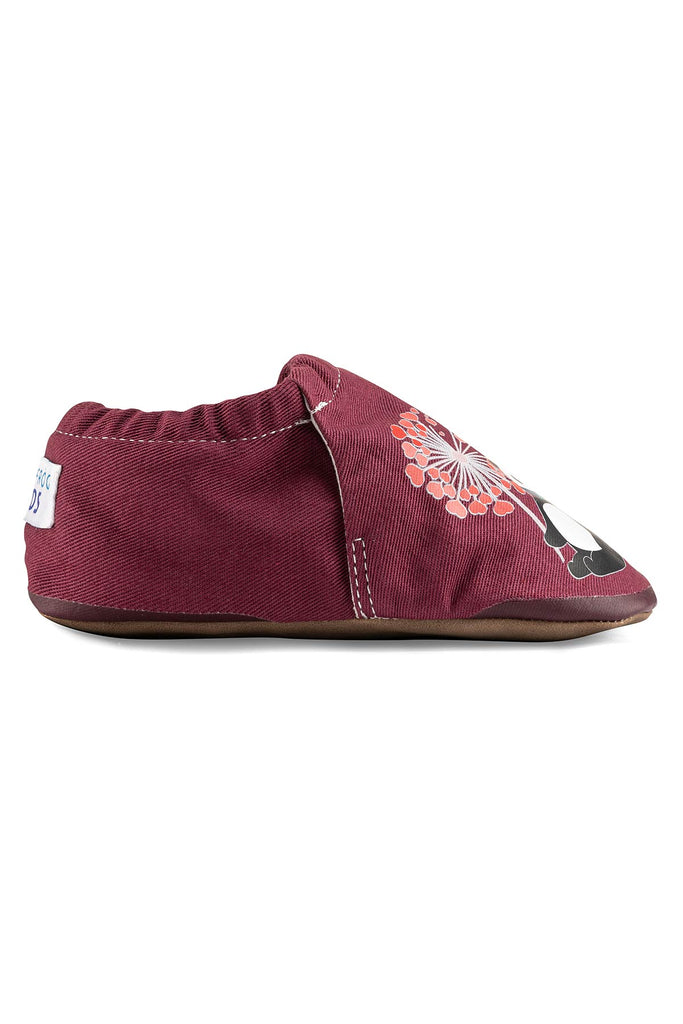 Flying Hearts Hyper - Magenta Purple - Barfuß Kitaschuhe & Hausschuhe - Hopfrög Kids aus weicher 100 % Baumwolle - OrthoFlex® Einlegesohle- BioVegan® Leder - WikoBaby
