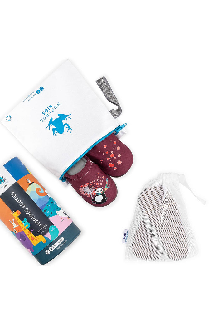 Flying Hearts Hyper - Magenta Purple - Barfuß Kitaschuhe & Hausschuhe - Hopfrög Kids aus weicher 100 % Baumwolle - OrthoFlex® Einlegesohle- BioVegan® Leder - WikoBaby