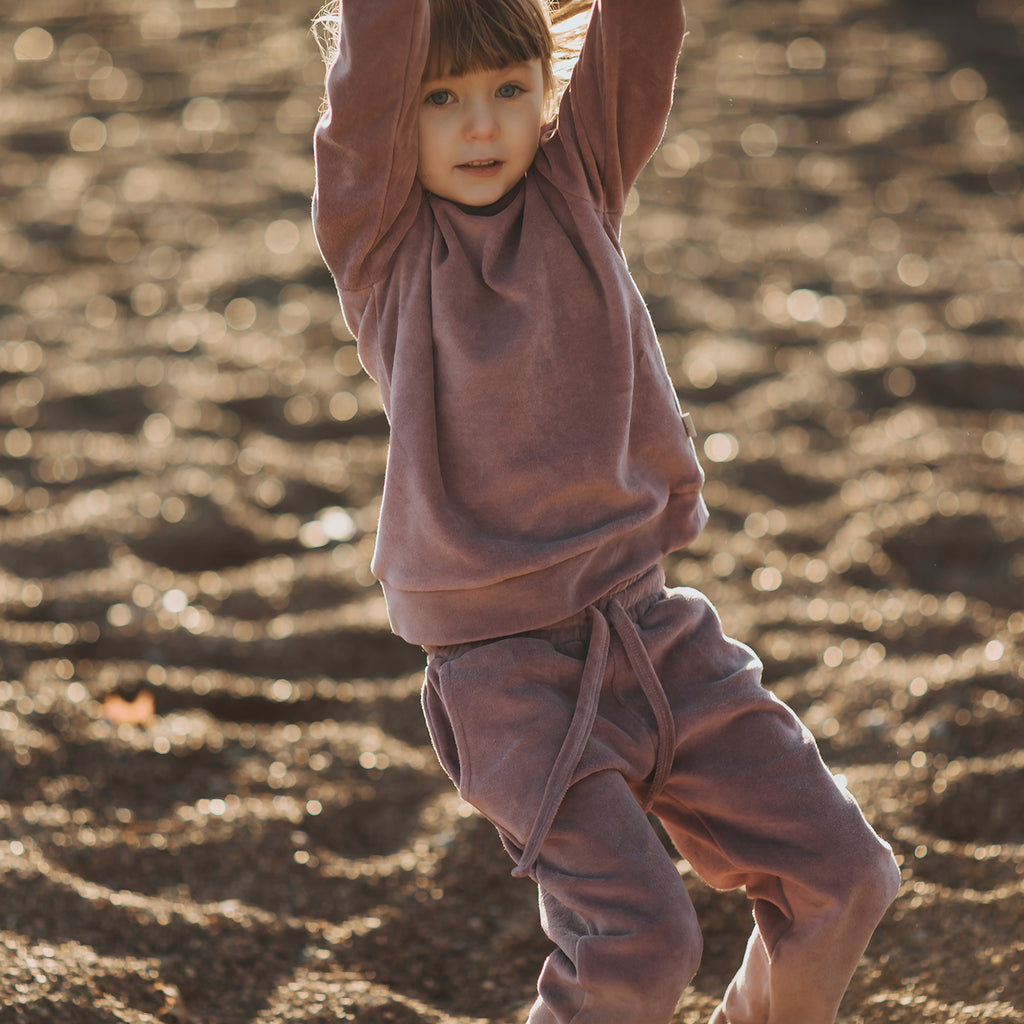 Blush Sweatshirt und Jogginghose Set- Antebies 100 % Bio-Baumwolle - WikoBaby