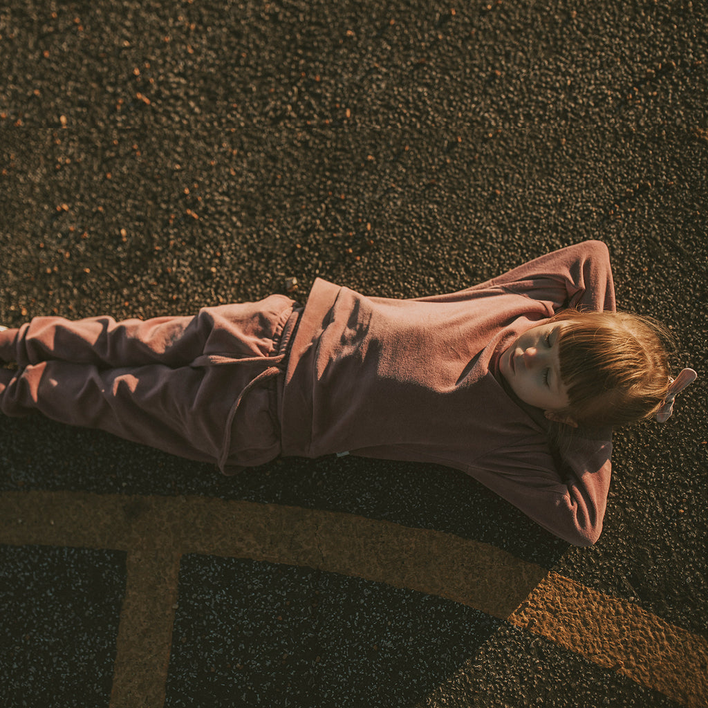 Blush Sweatshirt und Jogginghose Set- Antebies 100 % Bio-Baumwolle - WikoBaby